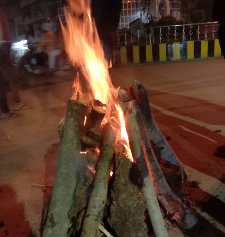 ग्वालियर : भीषण सर्दी से शहरवासियों को राहत देने के लिए निगम ने चलाया अभियान।