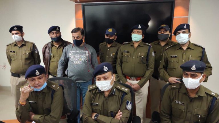 ग्वालियर क्राइम : 20 किलो 300 ग्राम गांजा कीमती 1 लाख 62 हजार सहित एक तस्कर गिरफतार।