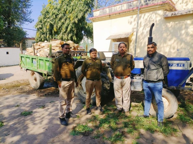 मुरैना क्राईम : अवैध खंडो से भरे ट्रैक्टर मय ट्राली को किया गया जप्त।