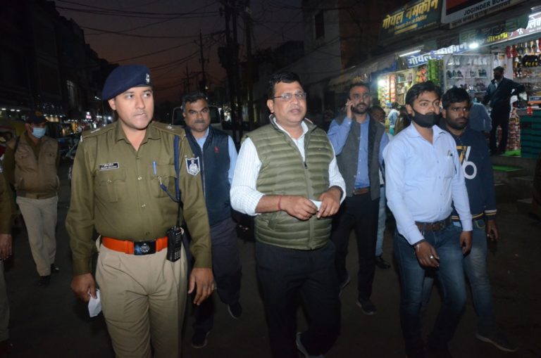 ग्वालियर यातायात : गंदगी फैलाने वालों एवं यातायात को बाधित करने वालों से वसूला 91 हजार 500 रुपए जुर्माना।