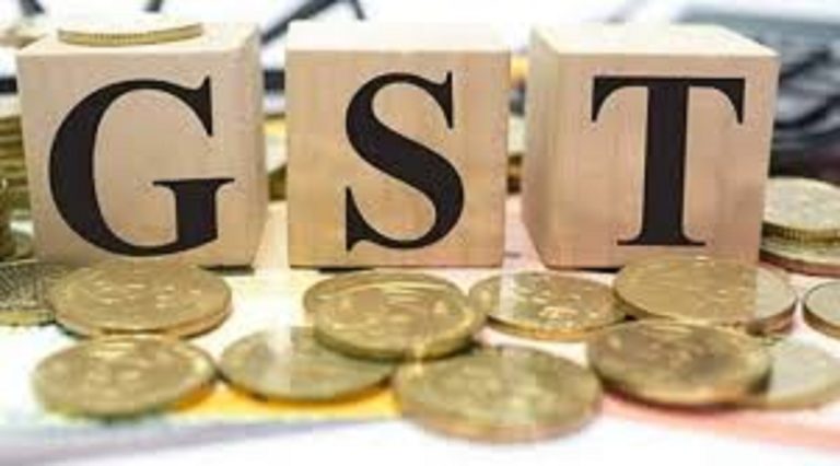 GST News : GST के निचले स्लैब को बढ़ाकर 8% किए जाने की उम्मीद, छूट सूची में भी हो सकती है कटौती।