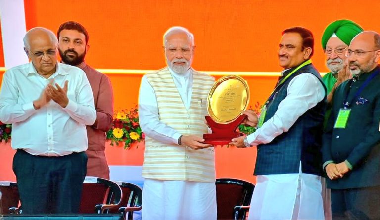 Bhopal Latest News : PM मोदी ने नगरीय विकास मंत्री श्री सिंह को बेस्ट परफार्मिंग स्टेट का दिया अवार्ड…