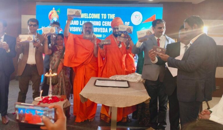 द्वारका धाम से VISHVAM AYURVEDA का भव्य शुभारंभ, “स्वस्थ भारत – समृद्ध भारत” मिशन की शुरुआत